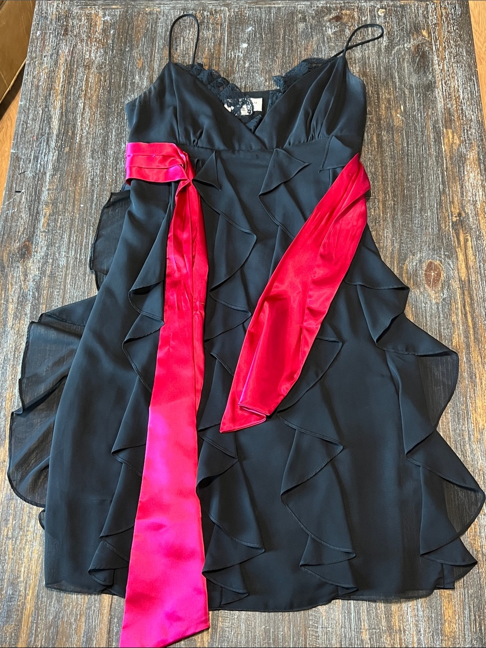 Vintage Betsy & Adam Black Ruffle Spaghetti-Strap Dress with Hot Pink Sash